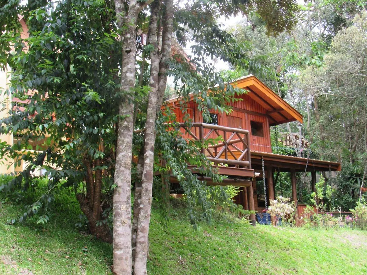Badenwein Villa Campos do Jordão 0*,  Brasilien